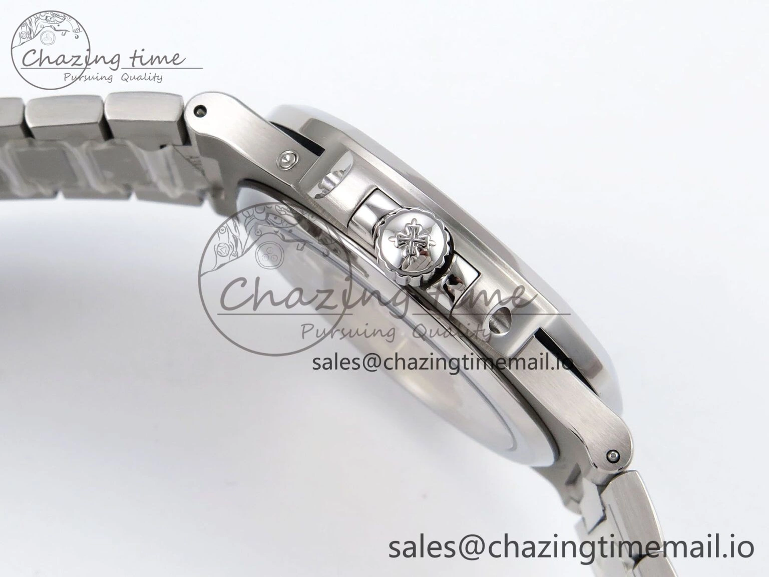 CUSTOM MODDED NAUTILUS 5712 SS SWF 1:1 BEST EDITION BLUE DIAL ON SS BRACELET A240 ( VSV Engravings，New Folding Clasp ) V AllSeason 8676
