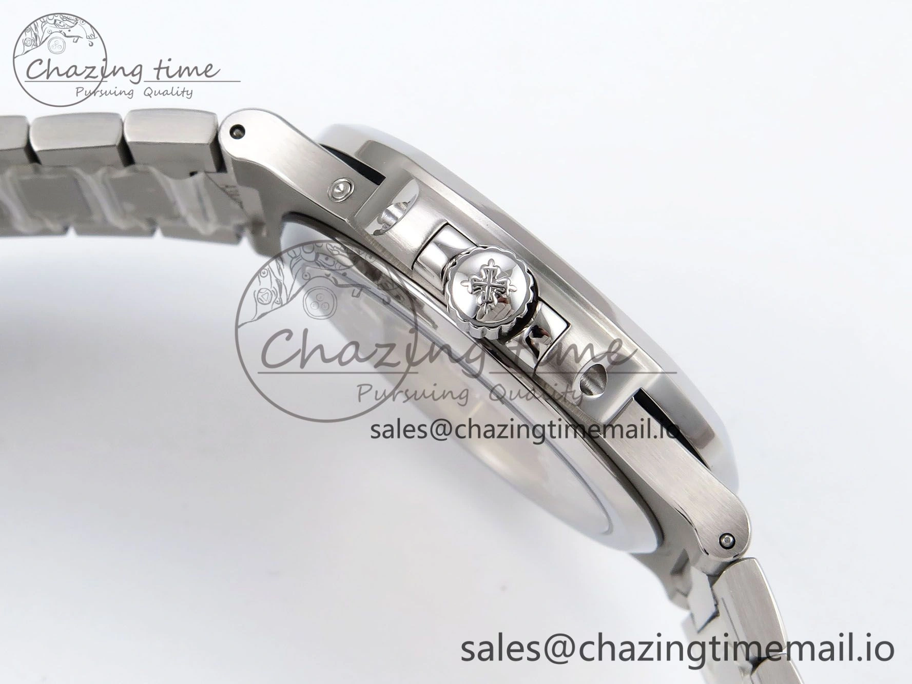 CUSTOM MODDED NAUTILUS 5712 SS SWF 1:1 BEST EDITION BLUE DIAL ON SS BRACELET A240 ( VSV Engravings，New Folding Clasp ) V AllSeason 8676