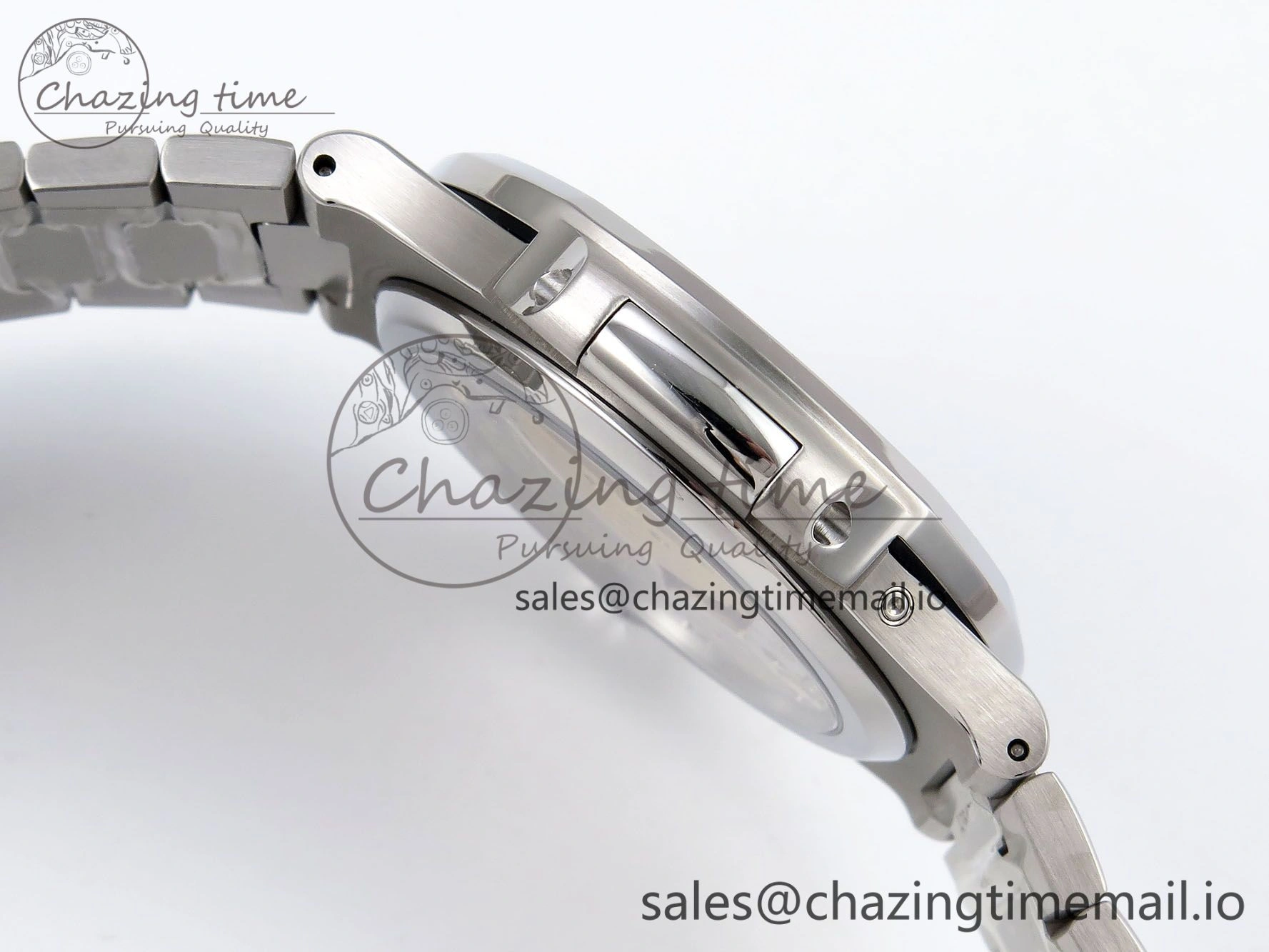 CUSTOM MODDED NAUTILUS 5712 SS SWF 1:1 BEST EDITION BLUE DIAL ON SS BRACELET A240 ( VSV Engravings，New Folding Clasp ) V AllSeason 8676