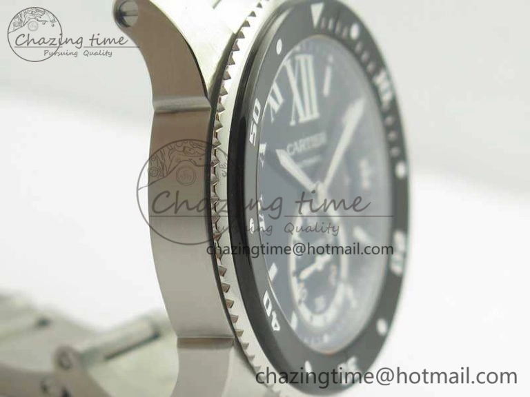 ModernLook Calibre De Cartier Diver Black JF 1:1 Best Edition On SS Bracelet A23J 6249