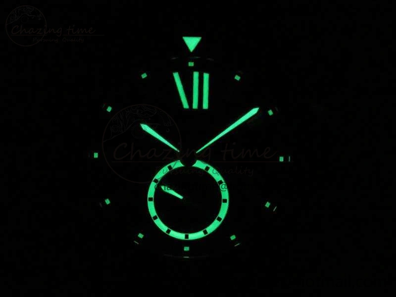 ModernLook Calibre De Cartier Diver Black JF 1:1 Best Edition On SS Bracelet A23J 6249