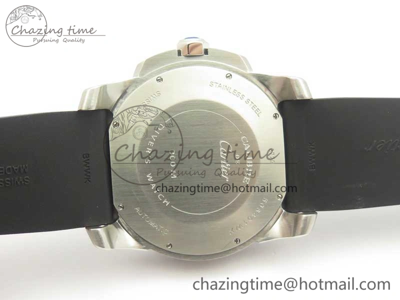 ZeroBulk Calibre De Cartier Diver Black JF 1:1 Best Edition White Dial On Black Rubber Strap A23J 6227