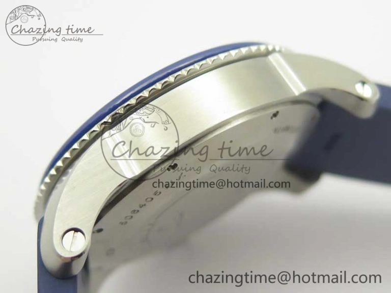 Calibre De Cartier Diver Blue JF 1:1 Best Edition White Dial On Blue Rubber Strap A23J Colorful 6225