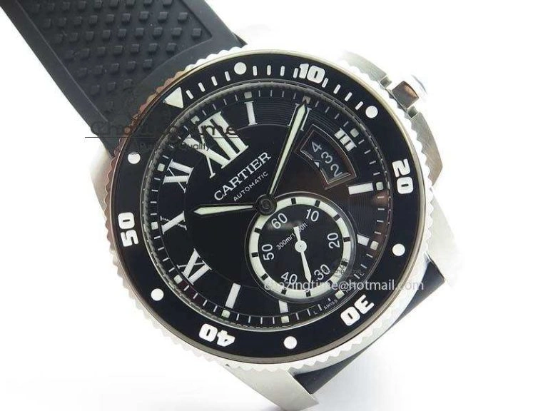 Calibre De Cartier Diver TF 1:1 Best Edition SS Black Dial On Black Rubber Strap A23J TravelReady 6323