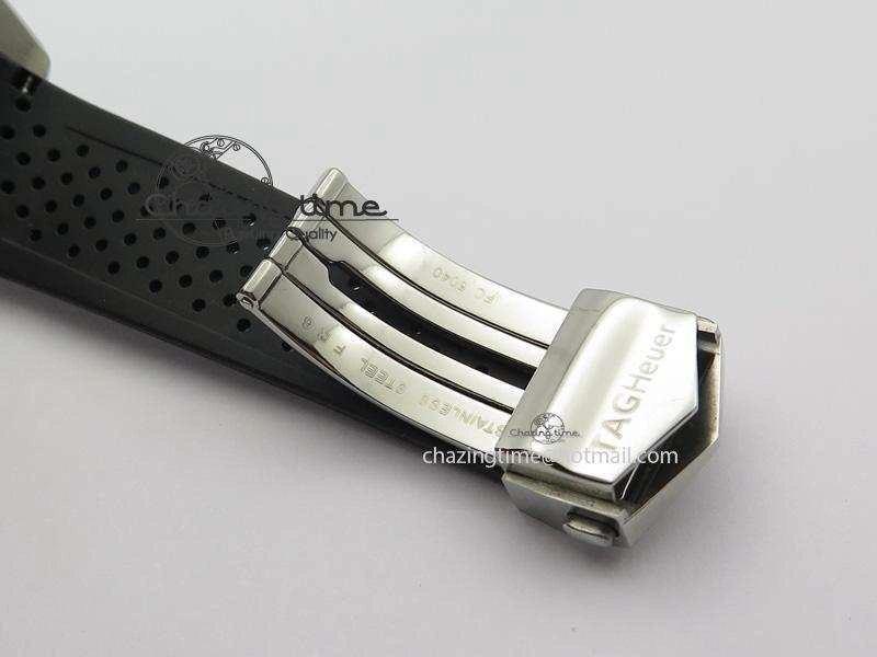 Vibrant Carrera Calibre 17 SS Black Dial On Black Rubber Strap A 9708