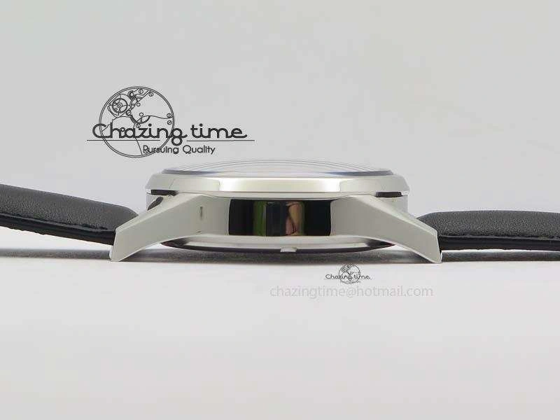 TechFriendly Carrera Day-Date Automatic SS Black Dial On Black Leather Strap A 9693
