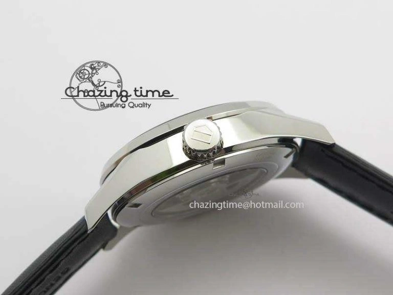 TechFriendly Carrera Day-Date Automatic SS Black Dial On Black Leather Strap A 9693