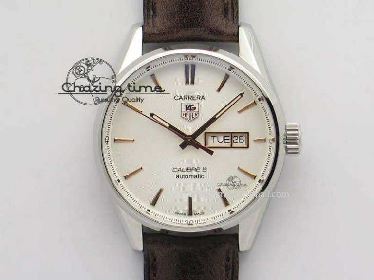 DailyWear Carrera Day-Date Automatic SS White Dial RG Markers On Brown Leather Strap A 9696