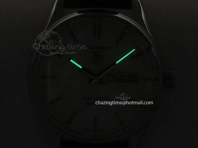 DailyWear Carrera Day-Date Automatic SS White Dial RG Markers On Brown Leather Strap A 9696
