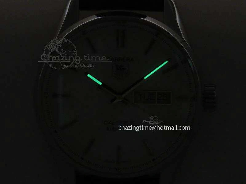 DailyWear Carrera Day-Date Automatic SS White Dial RG Markers On Brown Leather Strap A 9696
