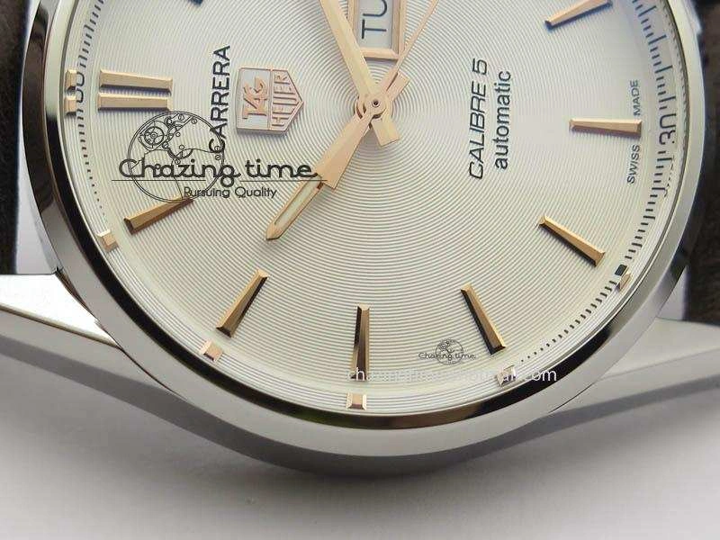 DailyWear Carrera Day-Date Automatic SS White Dial RG Markers On Brown Leather Strap A 9696