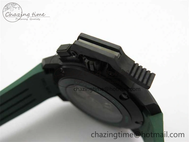 Sophisticated Chronofighter Superlight JKF 1:1 Best Edition on Green Rubber Strap A 6657