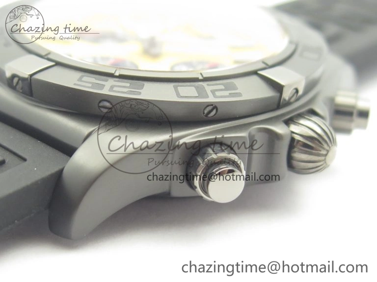Modern Chronomat 44mm Blacksteel GF 1:1 Special Edition Yellow Dial On Black Rubber Strap A 5642
