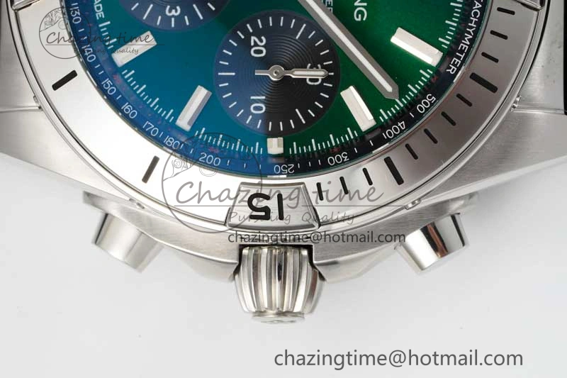 Compact Chronomat B01 42mm SS TF 1:1 Best Edition Green Dial on Black Rubber Strap A 5526