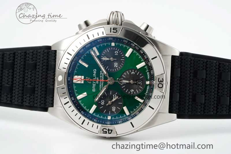 Compact Chronomat B01 42mm SS TF 1:1 Best Edition Green Dial on Black Rubber Strap A 5526