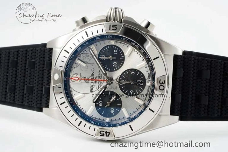 Chronomat B01 42mm SS TF 1:1 Best Edition Silver Dial on Black Rubber Strap A Efficient 5532