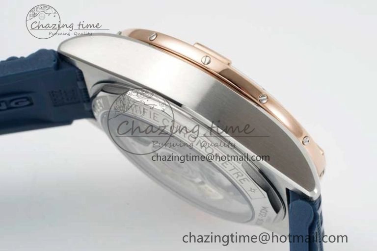 Chronomat B01 42mm SS RG TF 1:1 Best Edition Blue Dial on Blue Rubber Strap A Sleek 5527
