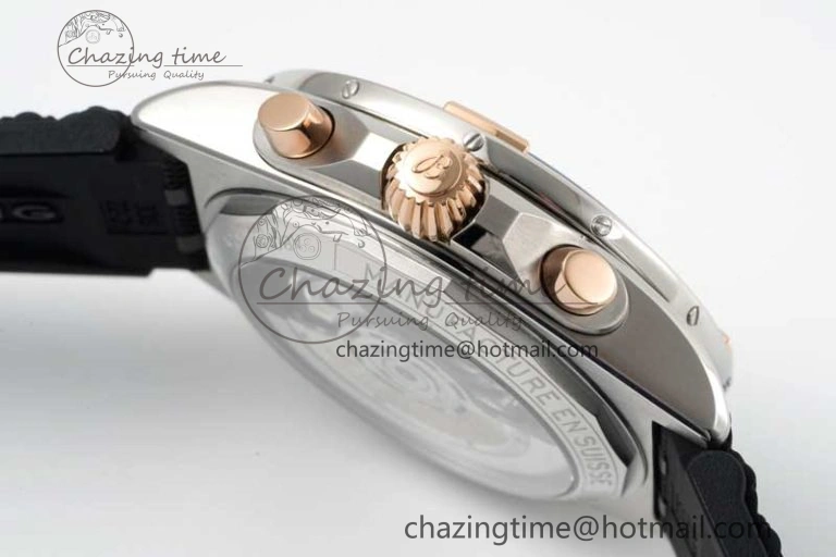 Chronomat B01 42mm SS RG TF 1:1 Best Edition Silver Dial on Black Rubber Strap A SmoothTexture 5536