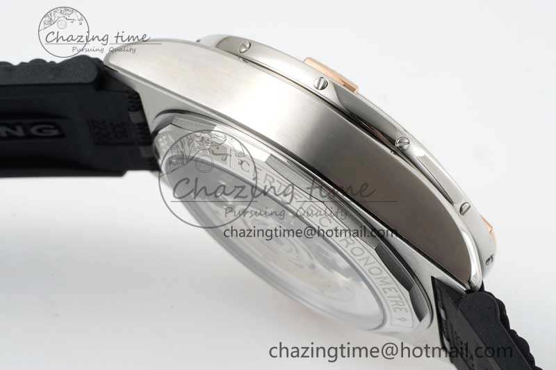 Chronomat B01 42mm SS RG TF 1:1 Best Edition Silver Dial on Black Rubber Strap A SmoothTexture 5536