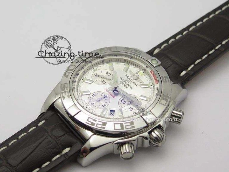 Chic Chronomat B01 Chrono SS JF 1:1 Best Edition White Dial On Brown Leather Strap A 5776