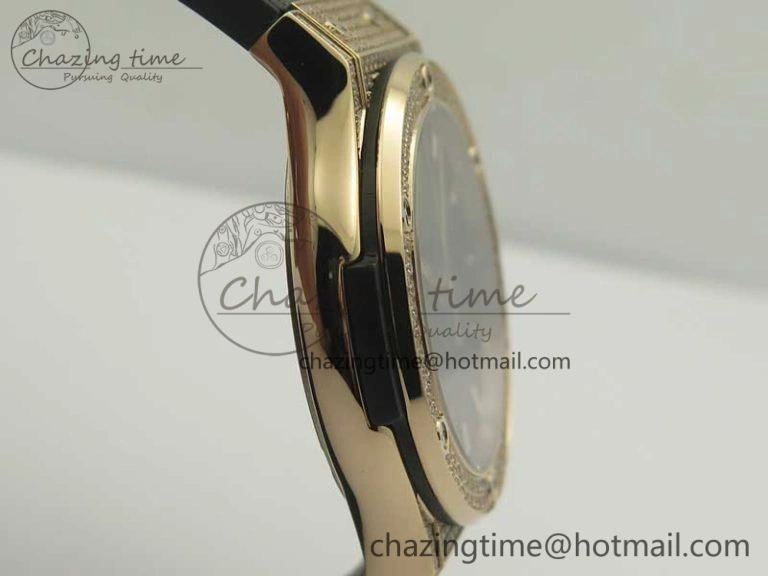 Fusion 42mm Crystal RG Case F16 Factory 1:1 Best Edition Black Dial On Gummy Strap A Tailored 6876