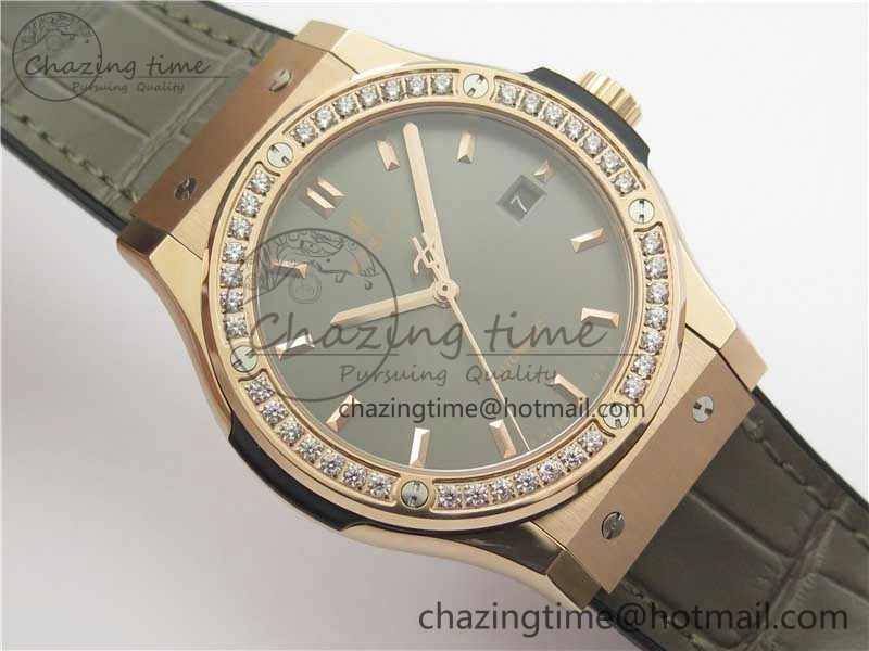 Fusion 42mm RG Paved Diamonds Bezel B50F Gray Dial On Gummy Strap A TravelReady 6780
