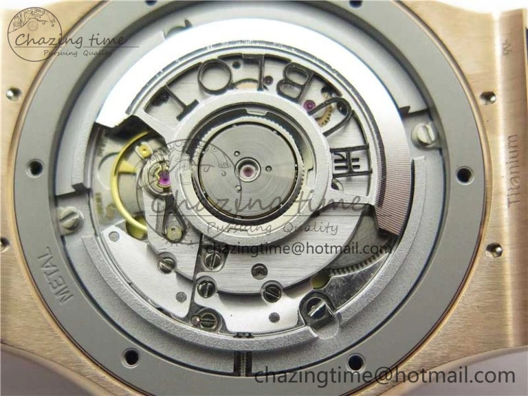Practical Fusion 42mm RG Paved Diamonds Case Bezel B50F Gray Dial On Gummy Strap A 6777