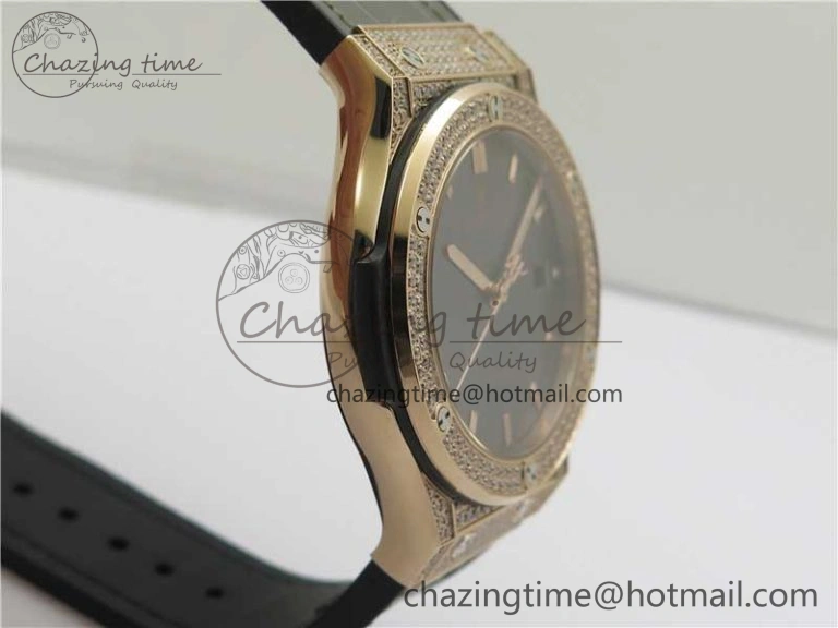 Practical Fusion 42mm RG Paved Diamonds Case Bezel B50F Gray Dial On Gummy Strap A 6777