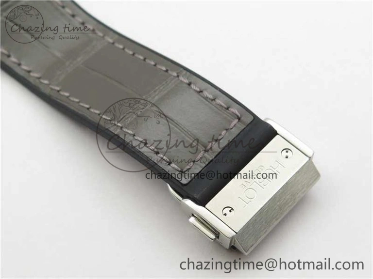 Fusion 42mm SS B50 Gray Dial On Gray Gummy Strap A QuickDry 6815