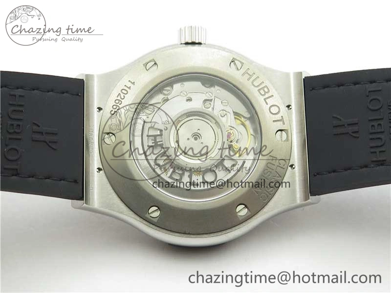Fusion 42mm SS B50 Gray Dial On Gray Gummy Strap A QuickDry 6815