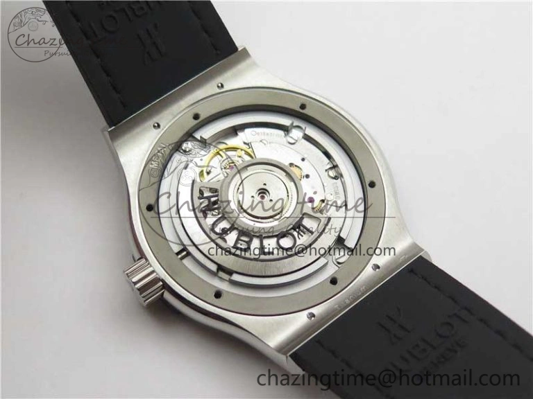 Fusion 42mm SS B50 Gray Dial On Gray Gummy Strap A QuickDry 6815