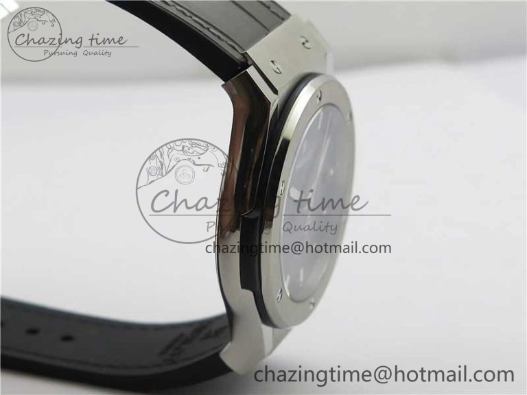 Fusion 42mm SS B50 Gray Dial On Gray Gummy Strap A QuickDry 6815