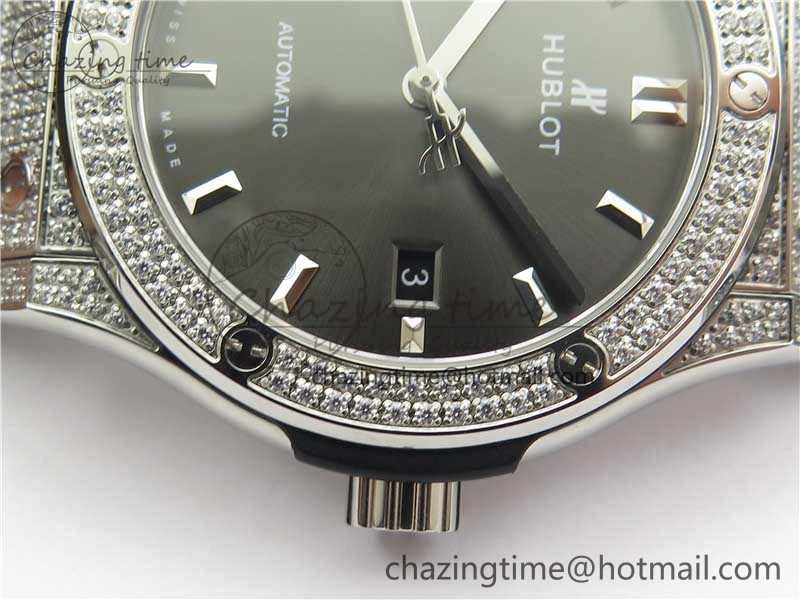 Fusion 42mm SS Paved Diamonds Case Bezel B50F Gray Dial On Gummy Strap A Stylish 6786