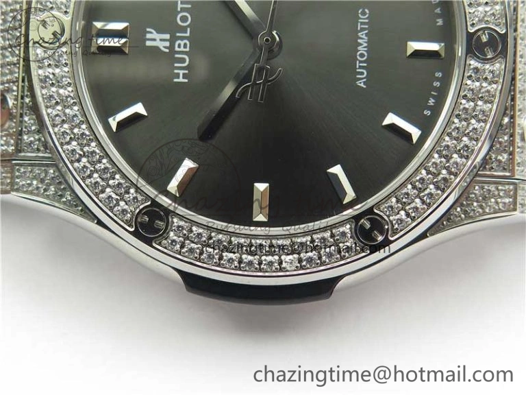 Fusion 42mm SS Paved Diamonds Case Bezel B50F Gray Dial On Gummy Strap A Stylish 6786