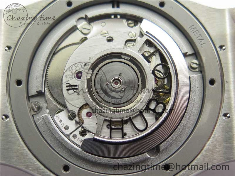 Fusion 42mm SS Paved Diamonds Case Bezel B50F Gray Dial On Gummy Strap A Stylish 6786