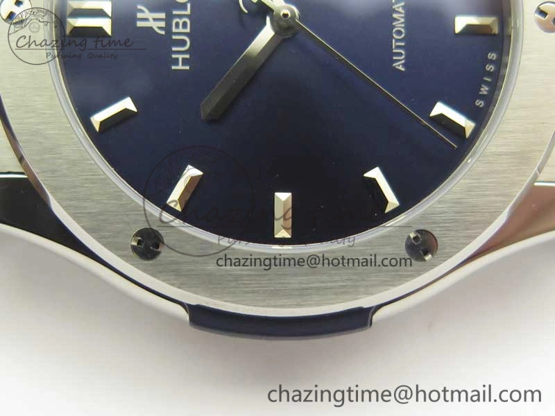 TravelReady Fusion 42mm Titanium F16 Factory 1:1 Best Edition Blue Dial On Gummy Strap A 6871