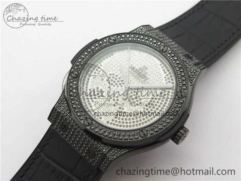 QuickDry Fusion Automatic  DLC Diamonds Case WWF Best Edition Diamonds Skull Dial on Black Gummy Strap HB 6818