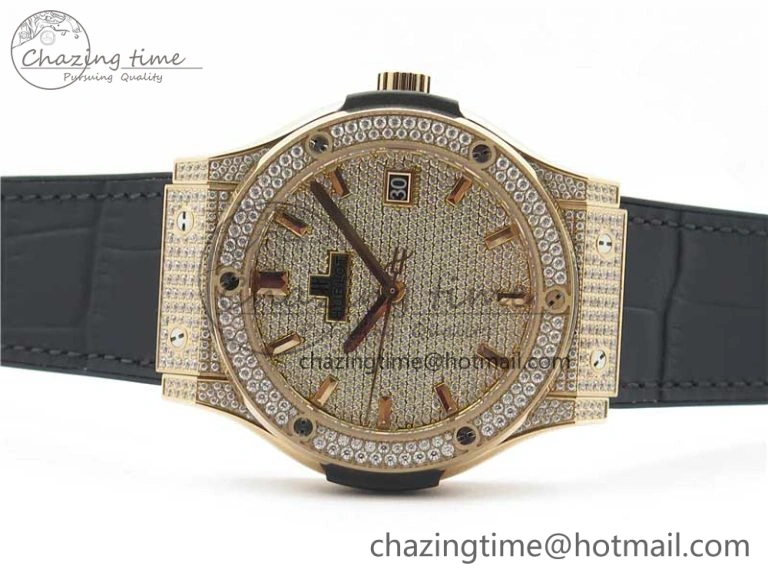 Refined Fusion Automatic  RG Diamonds Case WWF Best Edition Diamonds Paved Dial on Black Gummy Strap HB 6822