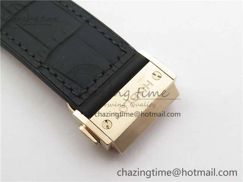 Refined Fusion Automatic  RG Diamonds Case WWF Best Edition Diamonds Paved Dial on Black Gummy Strap HB 6822