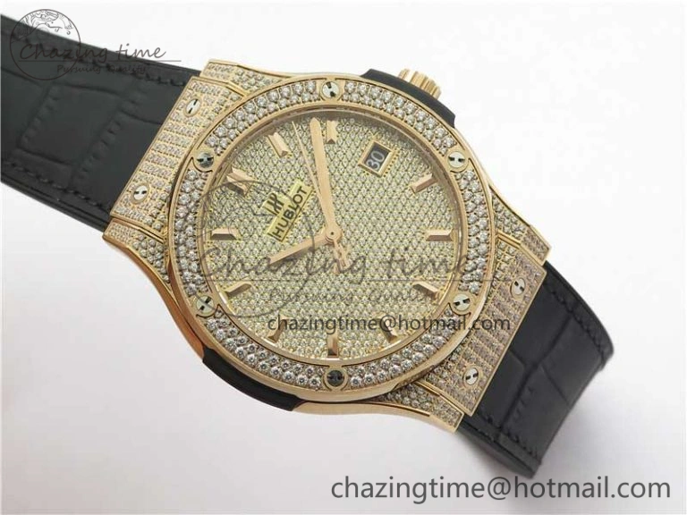 Refined Fusion Automatic  RG Diamonds Case WWF Best Edition Diamonds Paved Dial on Black Gummy Strap HB 6822