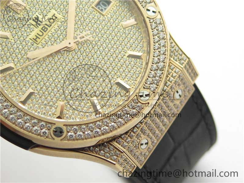 Refined Fusion Automatic  RG Diamonds Case WWF Best Edition Diamonds Paved Dial on Black Gummy Strap HB 6822