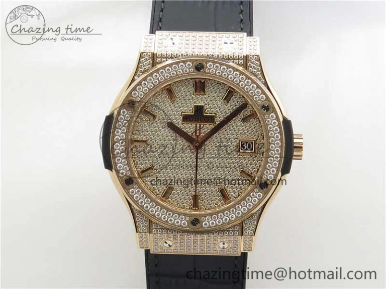 Refined Fusion Automatic  RG Diamonds Case WWF Best Edition Diamonds Paved Dial on Black Gummy Strap HB 6822