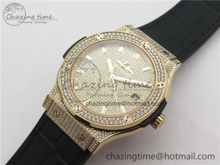 Refined Fusion Automatic  RG Diamonds Case WWF Best Edition Diamonds Paved Dial on Black Gummy Strap HB 6822