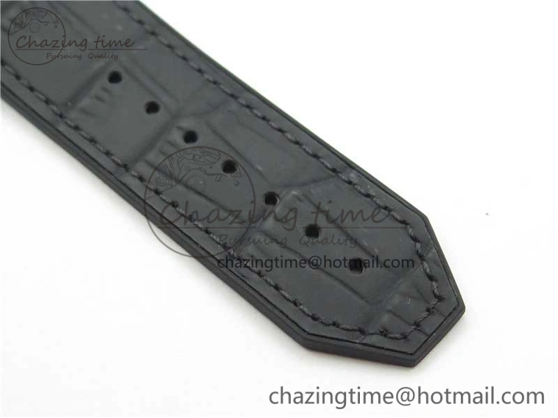 Fusion Automatic  SS Diamonds Case WWF Best Edition Diamonds Paved Dial on Black Gummy Strap HB Attractive 6821