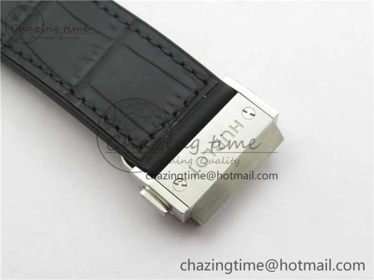 Fusion Automatic  SS Diamonds Case WWF Best Edition Diamonds Paved Dial on Black Gummy Strap HB Attractive 6821