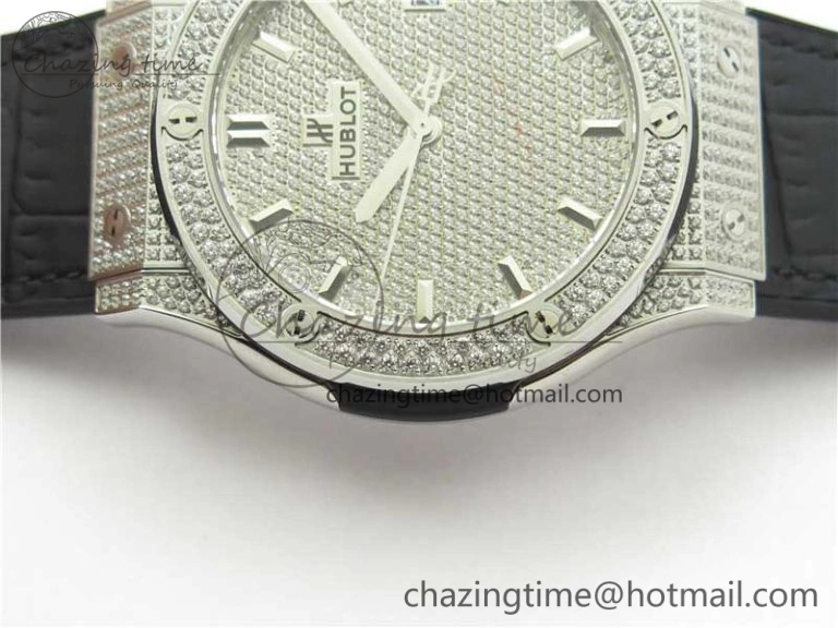 Fusion Automatic  SS Diamonds Case WWF Best Edition Diamonds Paved Dial on Black Gummy Strap HB Attractive 6821