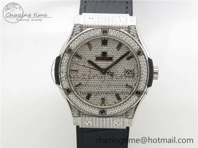Fusion Automatic  SS Diamonds Case WWF Best Edition Diamonds Paved Dial on Black Gummy Strap HB Attractive 6821