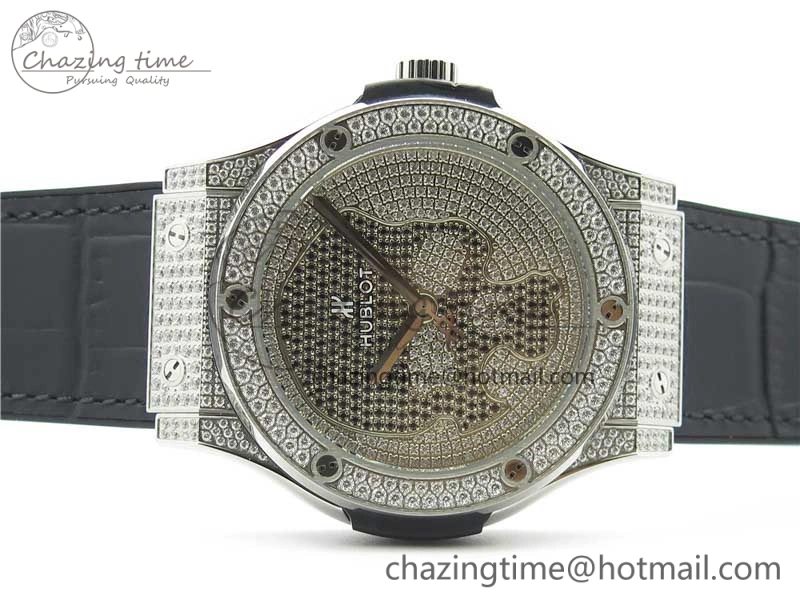 WellDesigned Fusion Automatic SS WWF Best Edition Diamonds Case Diamonds Skull Dial on Black Leather Strap HB 6827