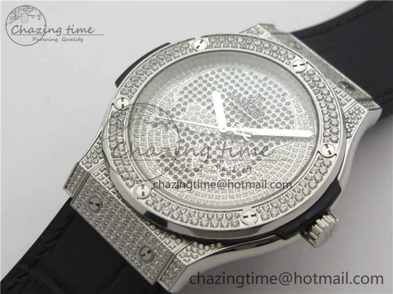 WellDesigned Fusion Automatic SS WWF Best Edition Diamonds Case Diamonds Skull Dial on Black Leather Strap HB 6827