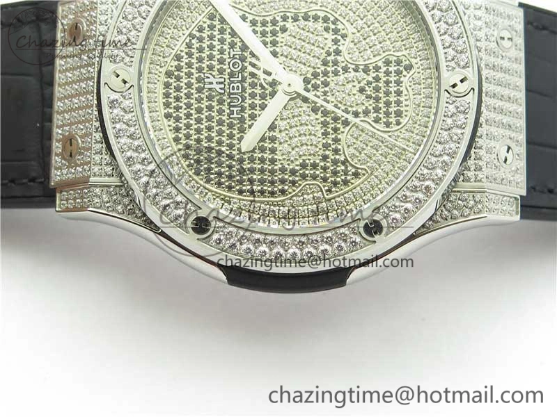 Fusion Automatic SS WWF Best Edition Diamonds Case Diamonds Skull Dial on Black Leather Strap HB Snug 6823